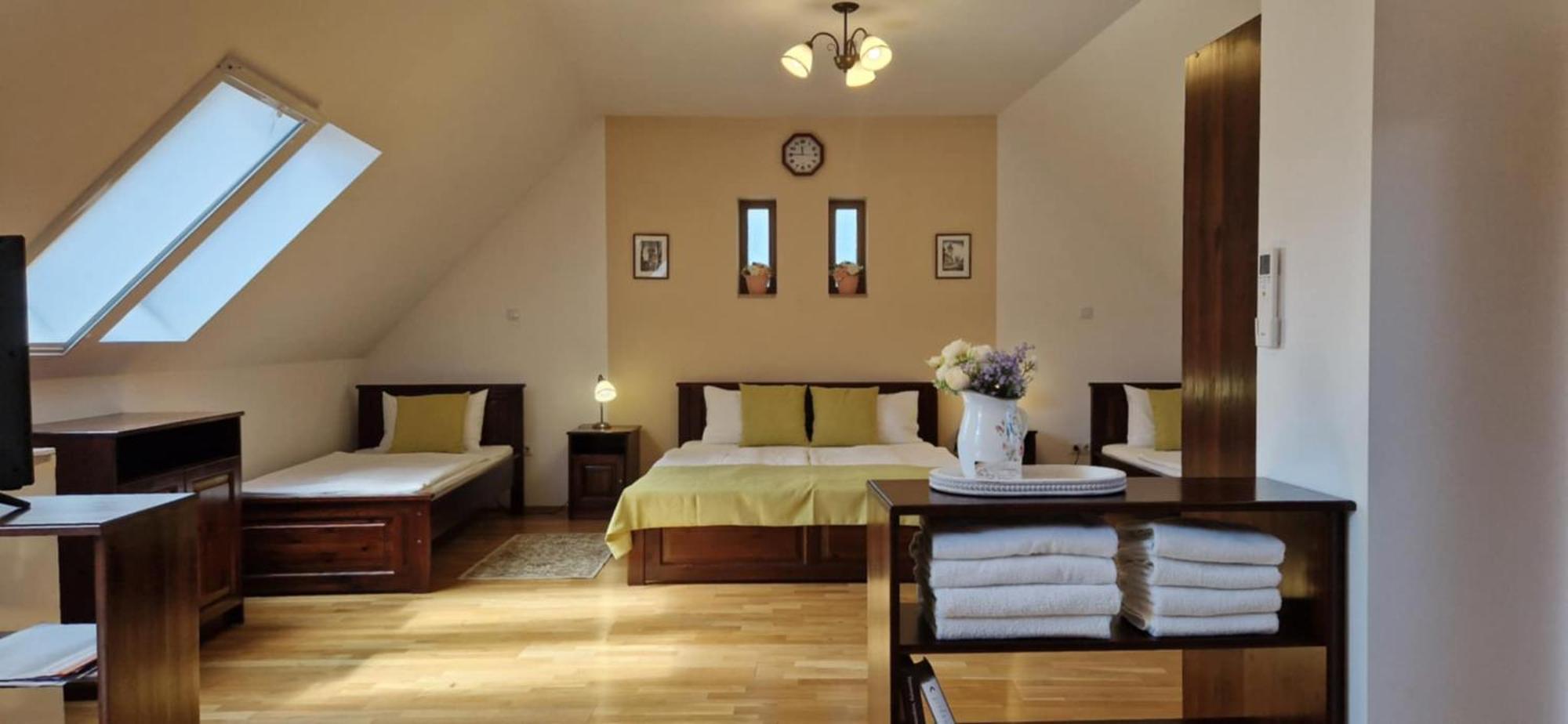 Villa Gracia Balatongyorok Luaran gambar